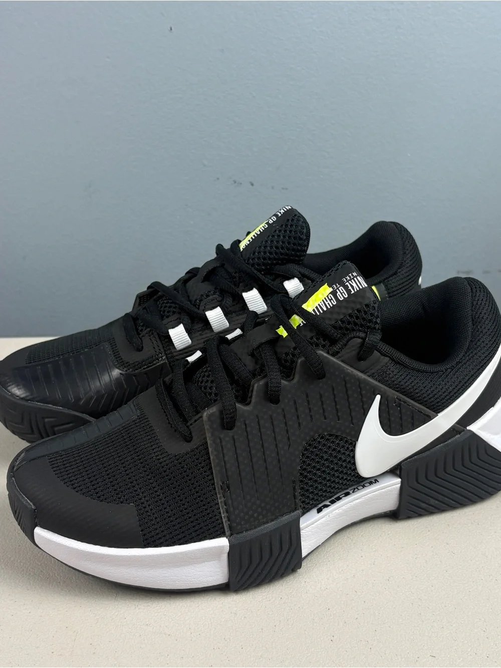 Nike Zoom GP Challenge Hard Court Tennis Sneaker Woman’s Sz 6.5